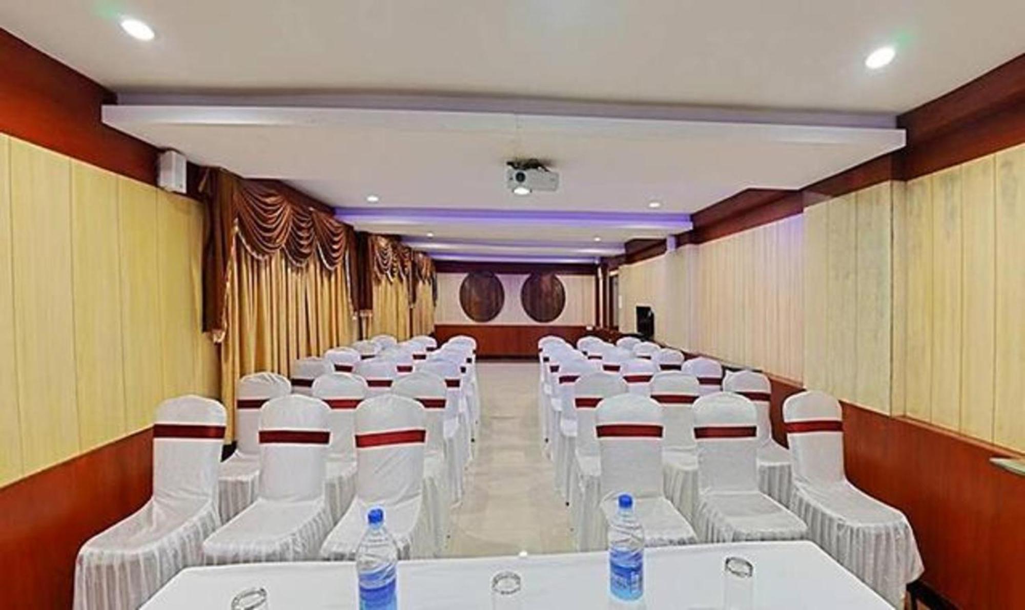 Ponmariresidency Hotel Ooty Exterior foto