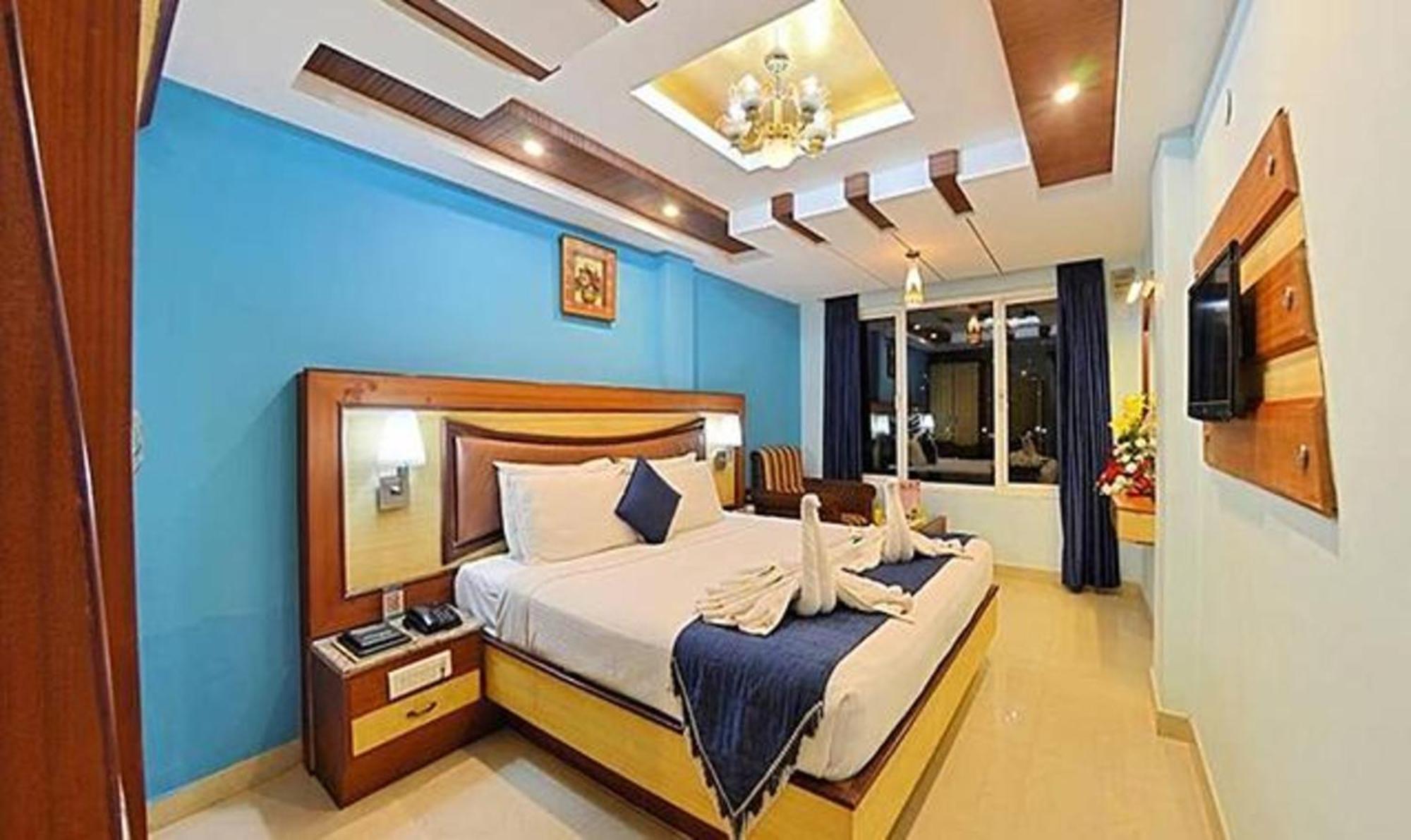 Ponmariresidency Hotel Ooty Exterior foto