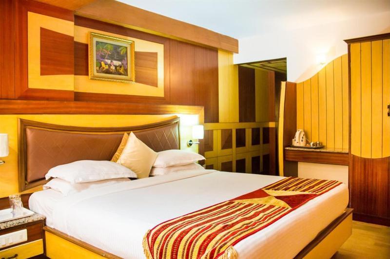Ponmariresidency Hotel Ooty Exterior foto