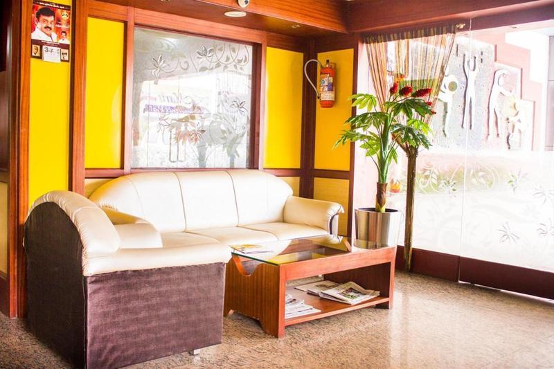 Ponmariresidency Hotel Ooty Exterior foto