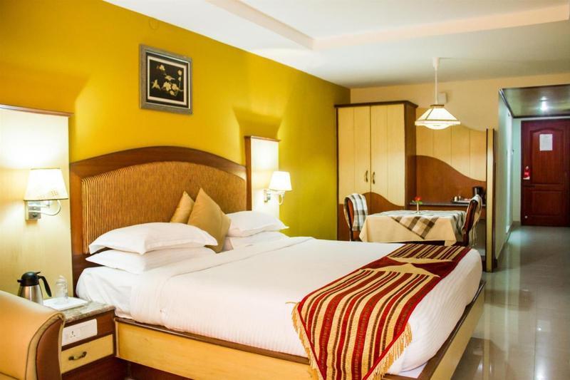 Ponmariresidency Hotel Ooty Exterior foto